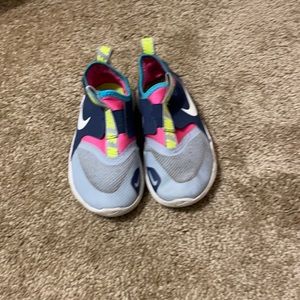 Nike slide on for girls 10c